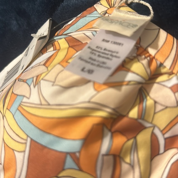 NWT  L*SPACE mick bikini top in soulshine floral - Picture 11 of 15